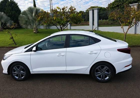 HYUNDAI HB20S 1.0 TGDI FLEX COMFORT PLUS AUTOMÁTICO HYUNDAI HB20S 1.0 TGDI FLEX COMFORT PLUS AUTOMÁTICO